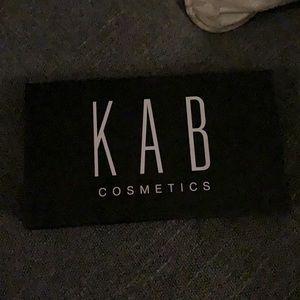 KAB cosmetics DAY & NIGHT palette